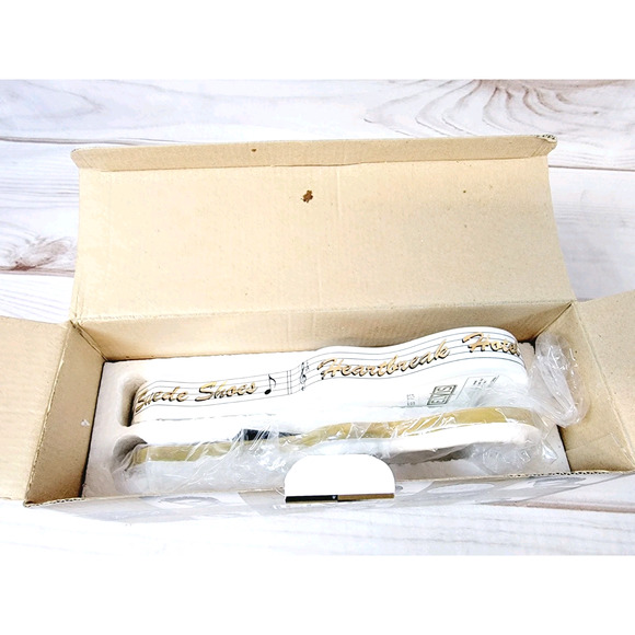 Vintage 1997 Elvis Presley Guitar Decal Box Official E.P.E. Product Vandor 47025 - Picture 13 of 16